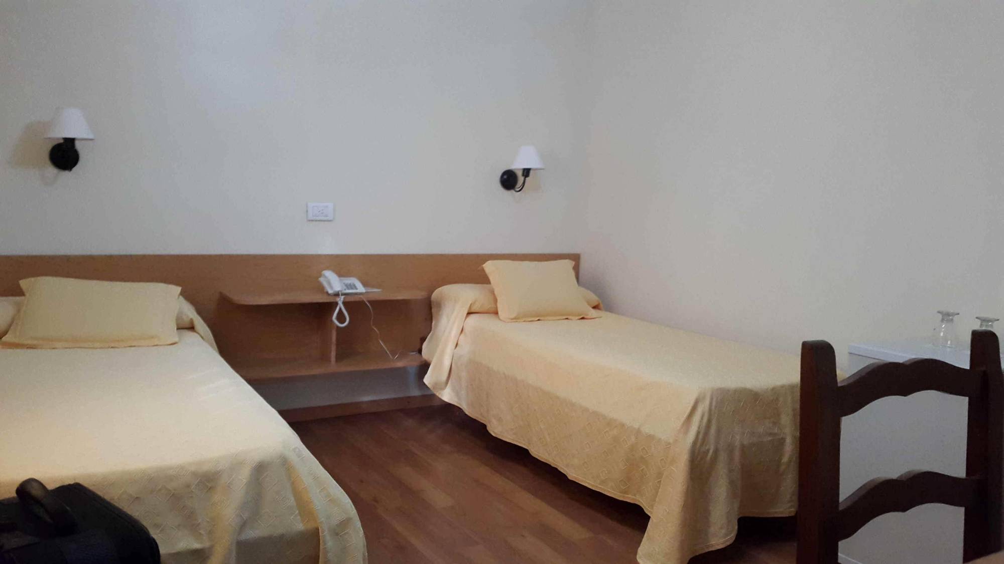 רוסאריו Hotel Mayoral מראה חיצוני תמונה